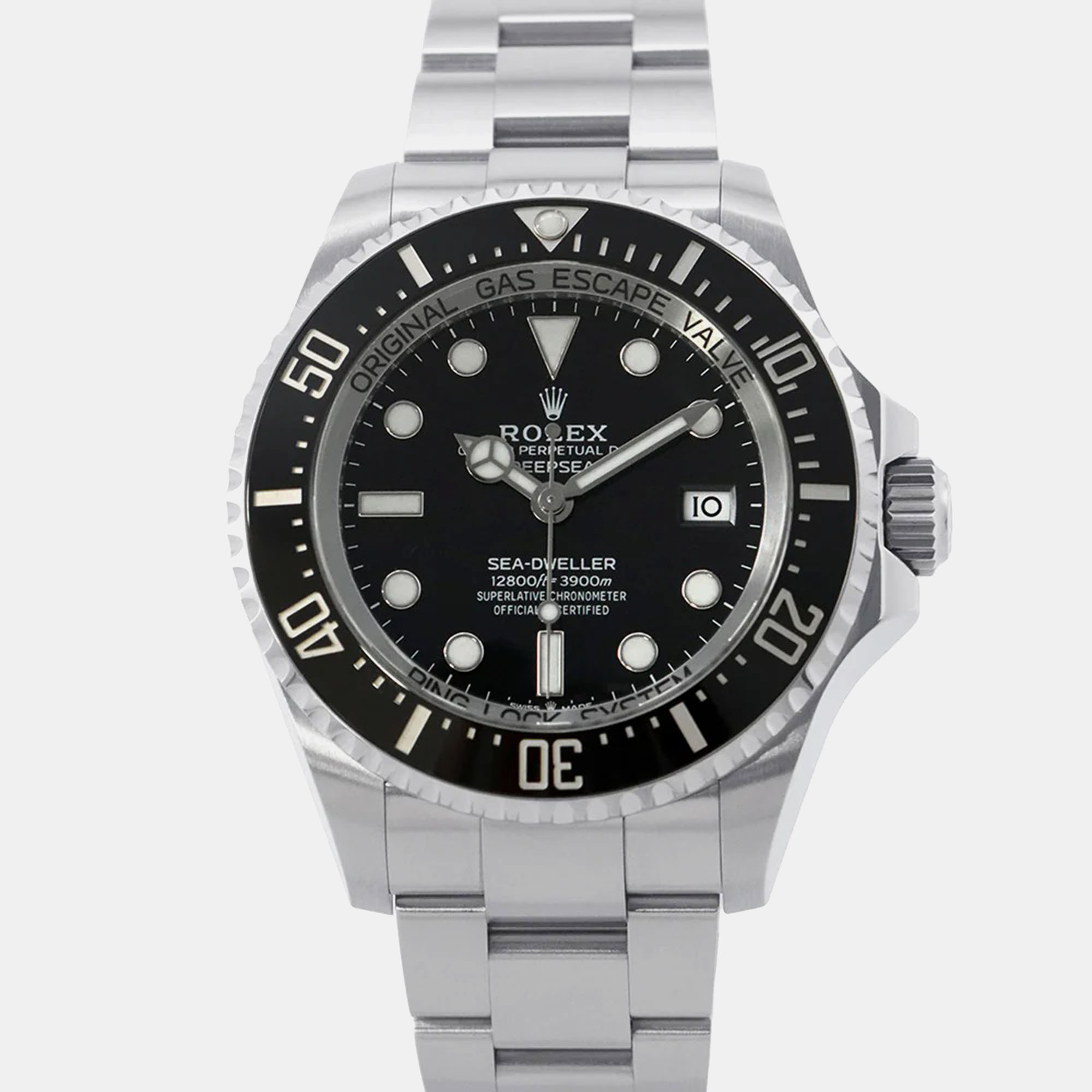Rolex Sea-Dweller Deepsea 136660 | Black Dial, Ringlock System