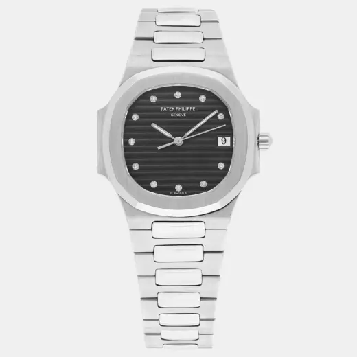 Patek Philippe Nautilus | Quartz 33mm Women’s | Steel | Black Dial